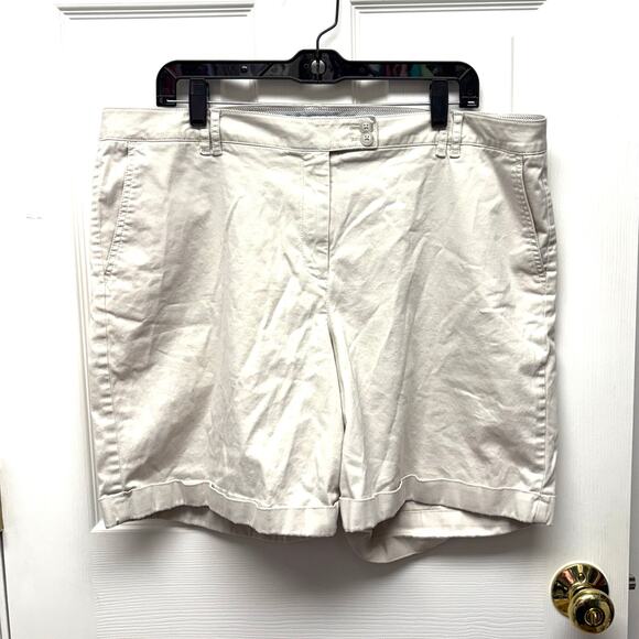 J.Jill Shorts, Tan Khaki Live In Chino, Cuffed, Women's Size 18 - Picture 1 of 5